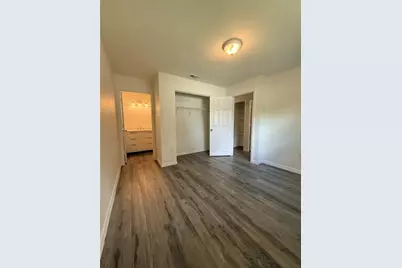 1013 6th Street E, Bradenton, FL 34208 - Photo 8