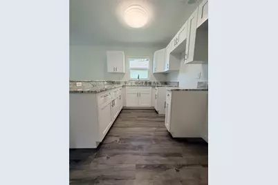 1013 6th Street E, Bradenton, FL 34208 - Photo 6