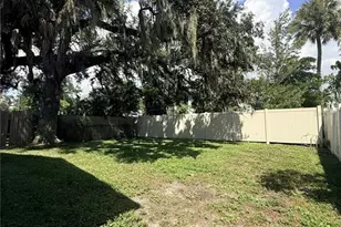 1013 6th St E, Bradenton, FL 34208 - Photo 18