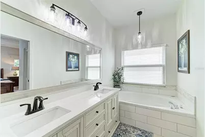 4500 Del Sol Boulevard S, Sarasota, FL 34243 - Photo 14