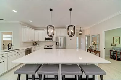 4500 Del Sol Boulevard S, Sarasota, FL 34243 - Photo 6