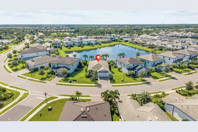 5755 Bluestar Court, Lakewood Ranch, FL 34211 - Photo 36