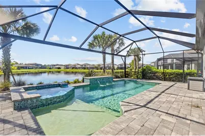 5755 Bluestar Court, Lakewood Ranch, FL 34211 - Photo 4