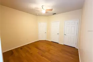 7669 Plantation Cir, University Park, FL 34201 - Photo 16