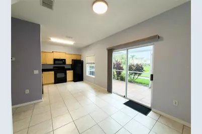 7669 Plantation Circle, University Park, FL 34201 - Photo 6