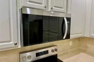 8059 Limestone Ln, Sarasota, FL 34233 - Photo 18