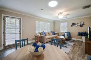 2126 Hyde Park St, Sarasota, FL 34239 - Photo 20