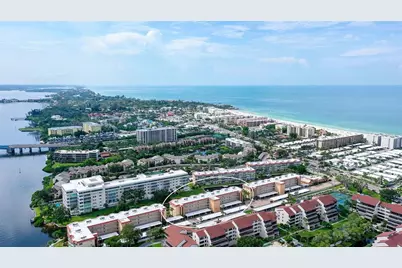 1300 N Portofino Drive #103, Sarasota, FL 34242 - Photo 2