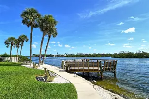 1300 N Portofino Dr, Sarasota, FL 34242 - Photo 36