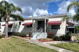 5037 9th St W, Bradenton, FL 34207 - Photo 2