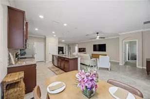 5516 Cartagena Dr, Sarasota, FL 34233 - Photo 16