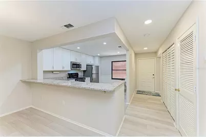 813 Spring Lakes Boulevard, Bradenton, FL 34210 - Photo 32