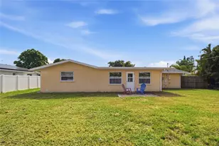 1786 Coconut Dr, Venice, FL 34293 - Photo 36