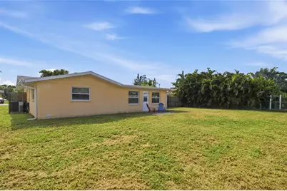 1786 Coconut Drive, Venice, FL 34293 - Photo 34