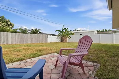 1786 Coconut Drive, Venice, FL 34293 - Photo 32