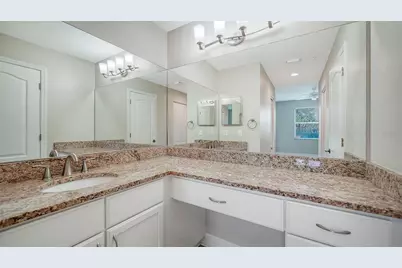8735 Olde Hickory Avenue #8105, Sarasota, FL 34238 - Photo 14