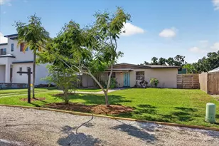 2350 Loma Linda St, Sarasota, FL 34239 - Photo 84