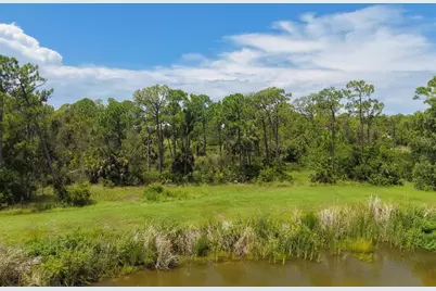 9008 Falcon Court, Venice, FL 34293 - Photo 22