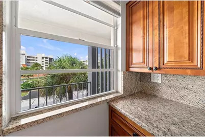 4370 Chatham Drive #304, Longboat Key, FL 34228 - Photo 16
