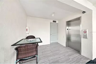 4370 Chatham Drive #304, Longboat Key, FL 34228 - Photo 6