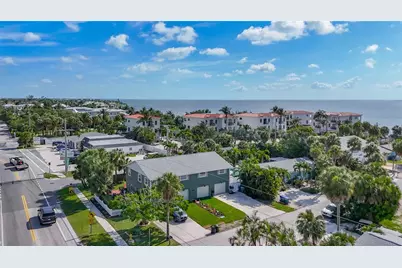 202 Peacock  Unit B Lane #B, Holmes Beach, FL 34217 - Photo 60
