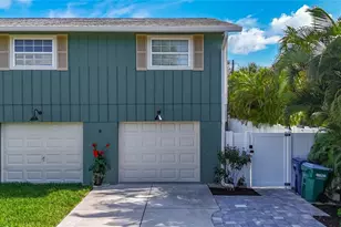202 Peacock Ln, Holmes Beach, FL 34217 - Photo 36