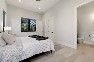 2462 Missara Ln, Sarasota, FL 34231 - Photo 42