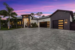 2462 Missara Ln, Sarasota, FL 34231 - Photo 2