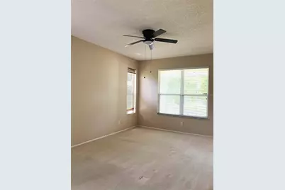 5006 45th Street W, Bradenton, FL 34210 - Photo 6