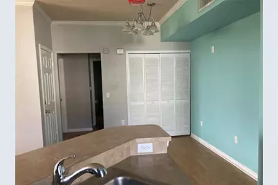 5541 Rosehill Road #101, Sarasota, FL 34233 - Photo 2