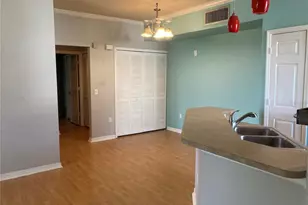 5541 Rosehill Rd, Sarasota, FL 34233 - Photo 10