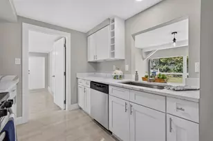 312 Reading St NW, Port Charlotte, FL 33952 - Photo 4