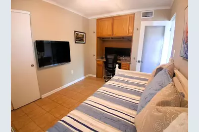 2850 Gulf Of Mexico Drive #2, Longboat Key, FL 34228 - Photo 16