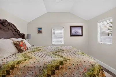 5161 Rena Street N, Saint Petersburg, FL 33709 - Photo 16