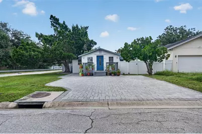 5161 Rena Street N, Saint Petersburg, FL 33709 - Photo 2