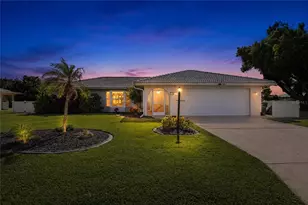 302 Degas Dr, Nokomis, FL 34275 - Photo 1