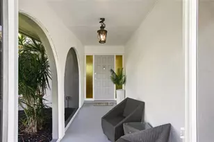 302 Degas Dr, Nokomis, FL 34275 - Photo 6