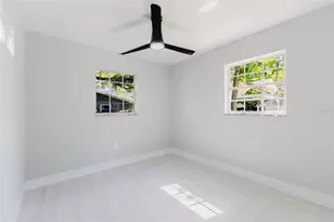 639 Hand Ave, Sarasota, FL 34232 - Photo 24