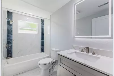 639 Hand Avenue, Sarasota, FL 34232 - Photo 22