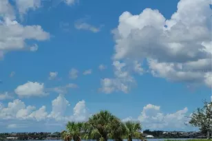 1030 Tidewater Shores Loop, Bradenton, FL 34208 - Photo 4