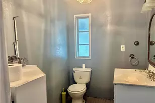 1601 Midlothian St, Sarasota, FL 34234 - Photo 12