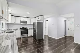 6617 Mauna Loa Blvd, Sarasota, FL 34241 - Photo 18