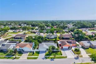 6617 Mauna Loa Blvd, Sarasota, FL 34241 - Photo 54