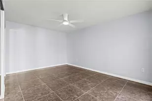 6617 Mauna Loa Blvd, Sarasota, FL 34241 - Photo 24