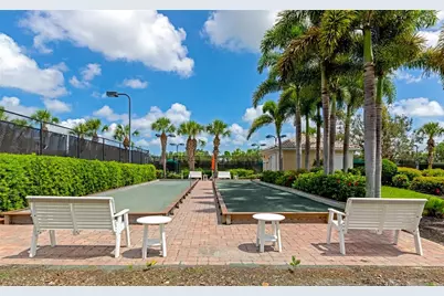 2133 Burgos Drive, Sarasota, FL 34238 - Photo 22