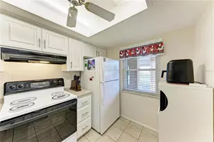 2808 60th Ave W, Bradenton, FL 34207 - Photo 10