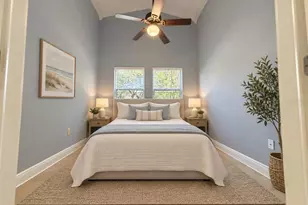 5706 Monte Rosso Rd, Sarasota, FL 34243 - Photo 10
