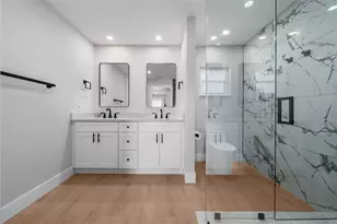 4800 Gulf of Mexico Dr, Longboat Key, FL 34228 - Photo 22