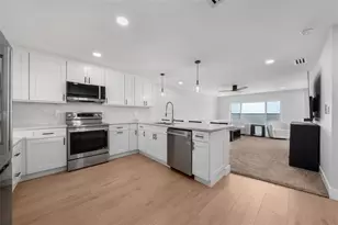 4800 Gulf of Mexico Dr, Longboat Key, FL 34228 - Photo 4