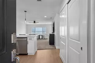 4800 Gulf of Mexico Dr, Longboat Key, FL 34228 - Photo 32